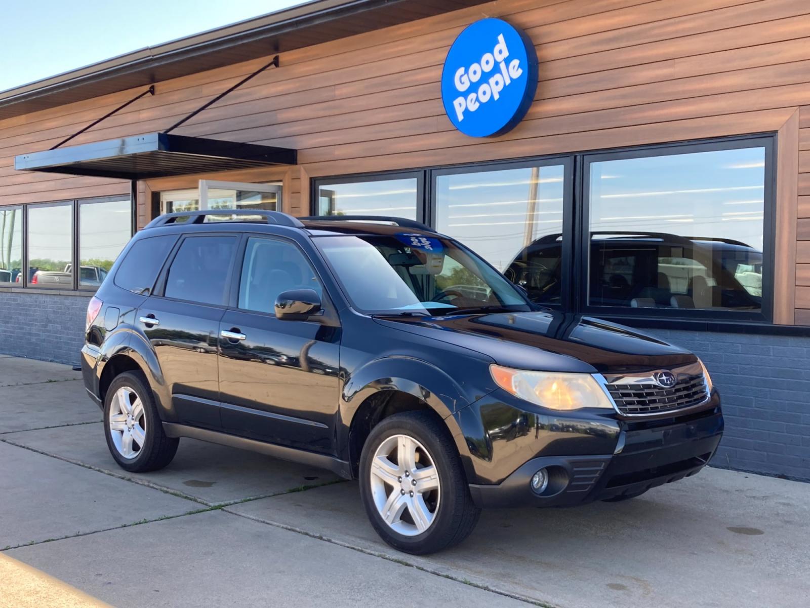 2010 Obsidian Black Subaru Forester 2.5X Limited (JF2SH6DCXAH) with an 2.5L H4 SOHC 16V engine, 4-Speed Aut transmission, located at 1800 South Ihm Blvd, Freeport, IL, 61032, (815) 232-5543, 42.278645, -89.607994 - Photo #0